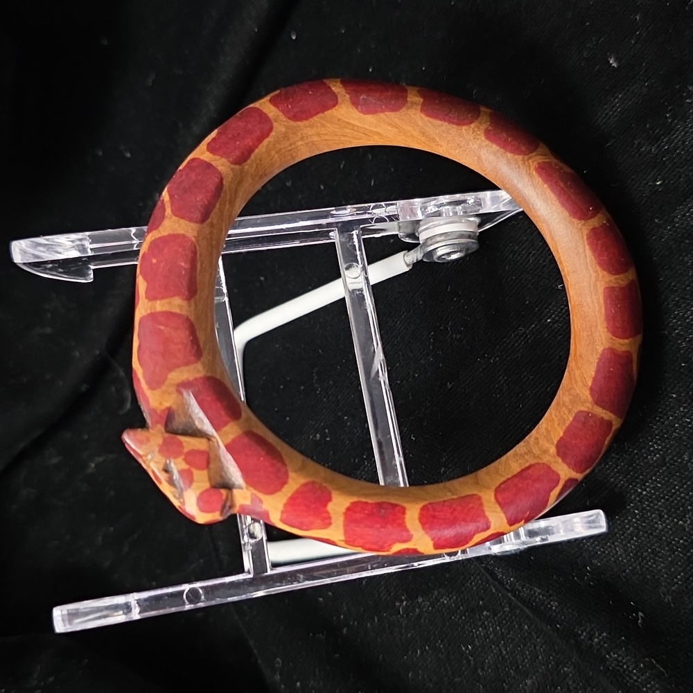 Wooden Giraffe‎ Bracelet #2, Handmade, Tan & Brown, Vintage, 1998, Uganda
